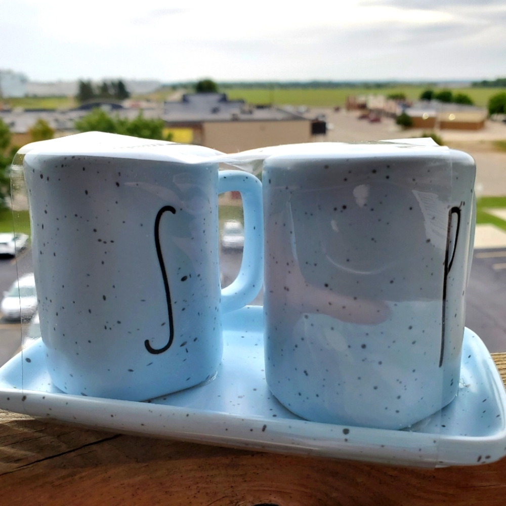 Rae Dunn Salt and Pepper Shaker Set